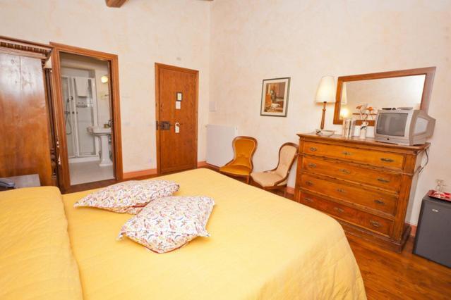 La Locanda Del Borgo Pietralunga  Rum bild