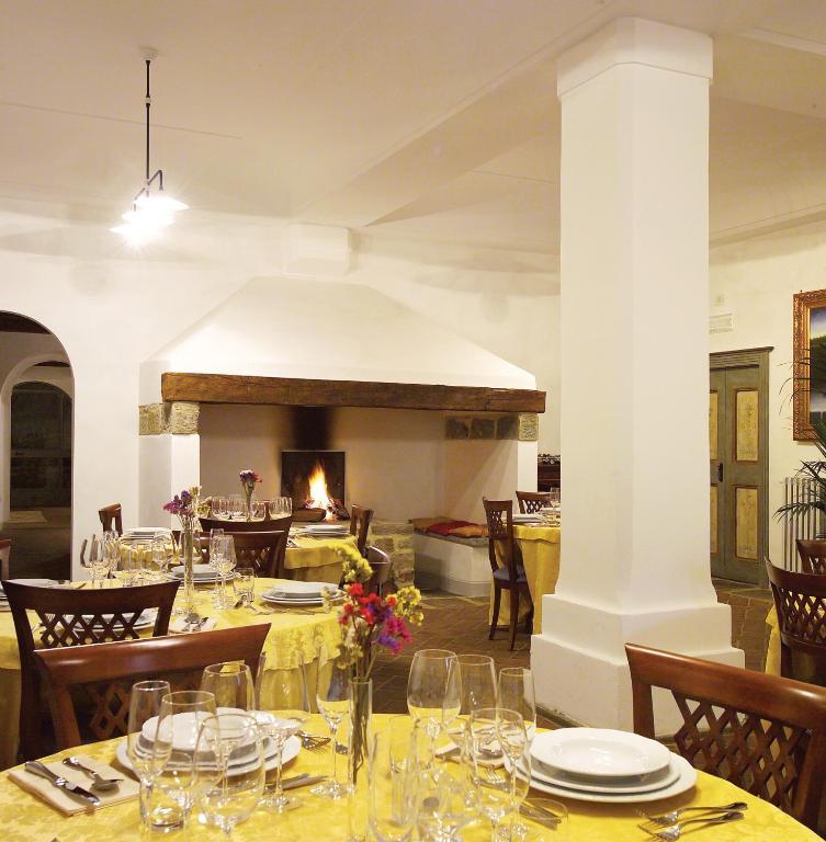 La Locanda Del Borgo Pietralunga  Exteriör bild